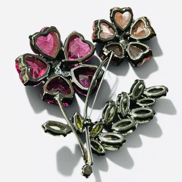 AVON Floral Rhinestone Brooch in Pink & Green Large Cottagecore Coquette - Picture 3 of 3